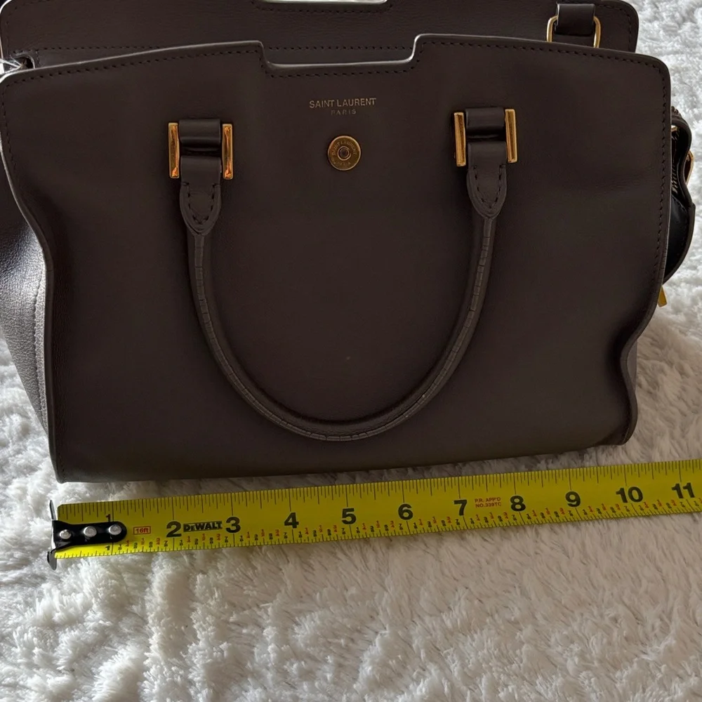 Saint Laurent Cabas Baby in Gray - Picture 11 of 16